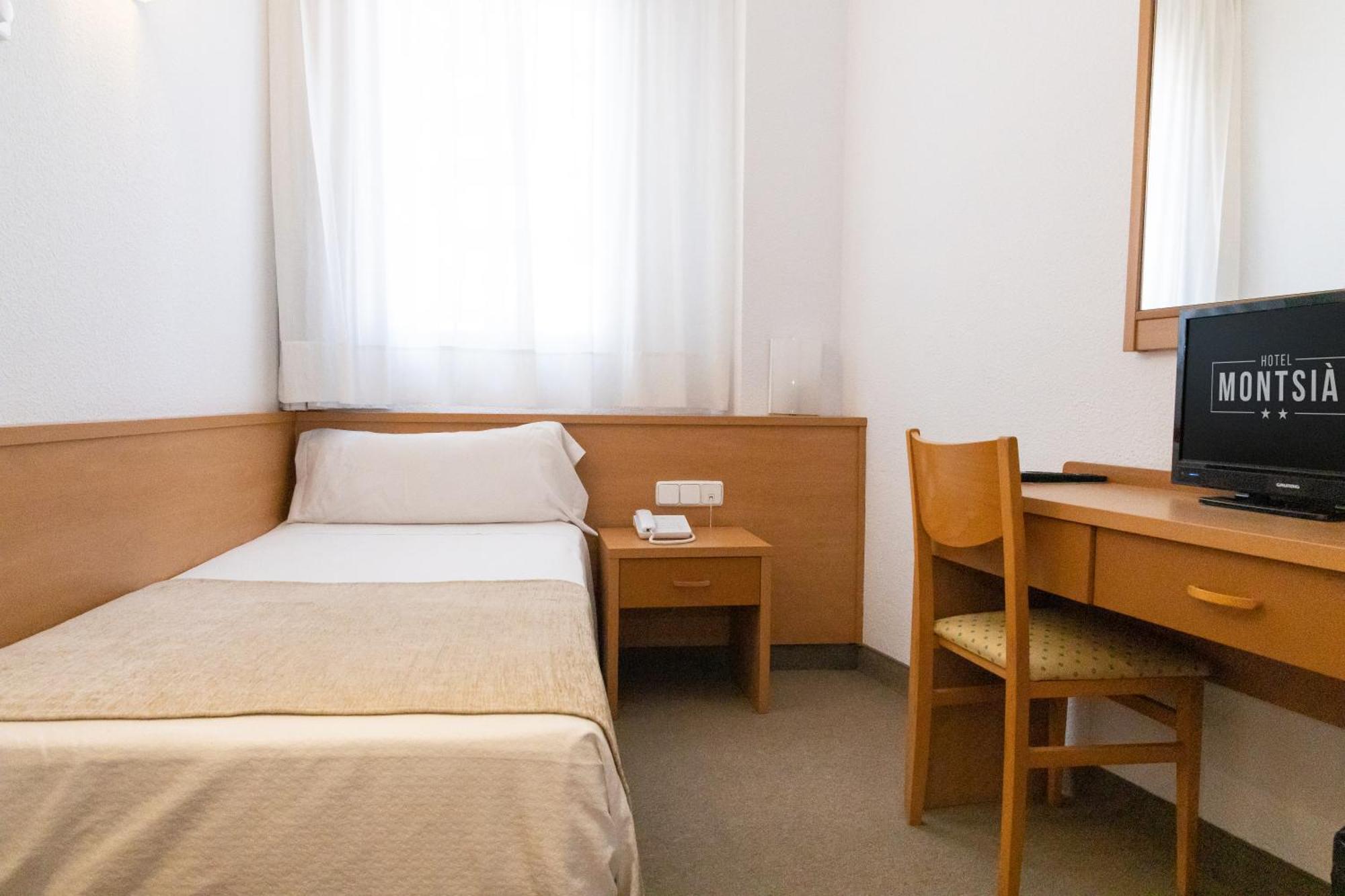 Montsia Hotel